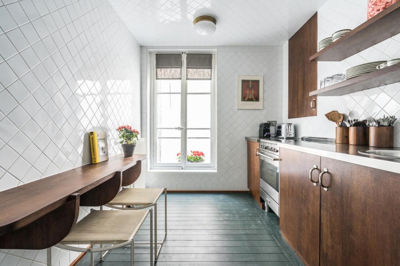 Pied A Terre Saint Honore Paris Bagian luar foto